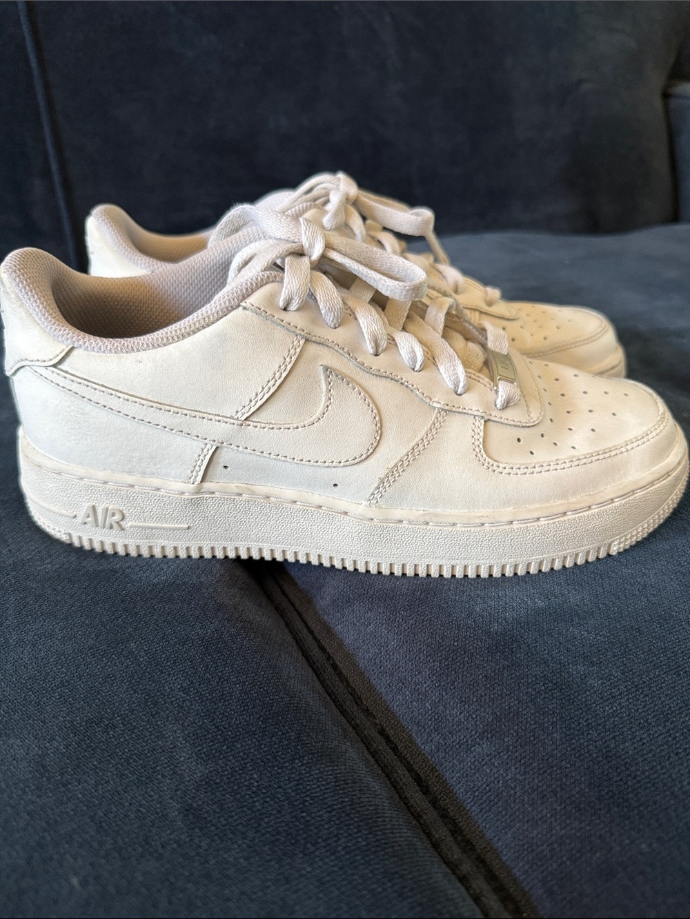 Nike White Air Force 1 Size 6.5y - Picture 4 of 12